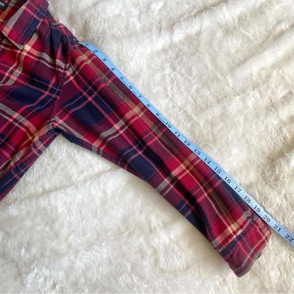 Uniqlo Plaid Flannel Button Down Shirt - Red - Picture 8 of 9